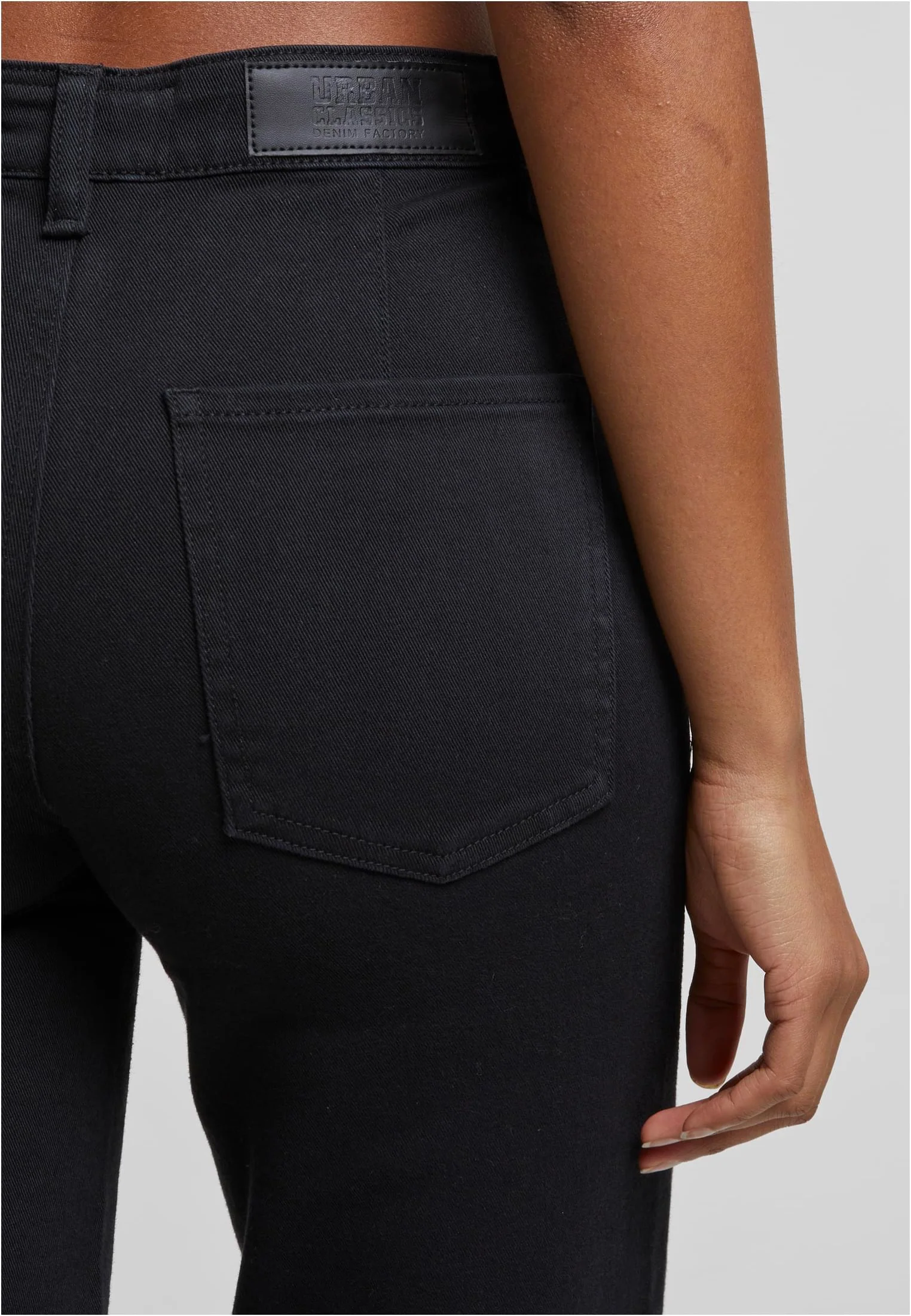 Ladies Relaxed Straight Fit Denim - Jeans - Image 7
