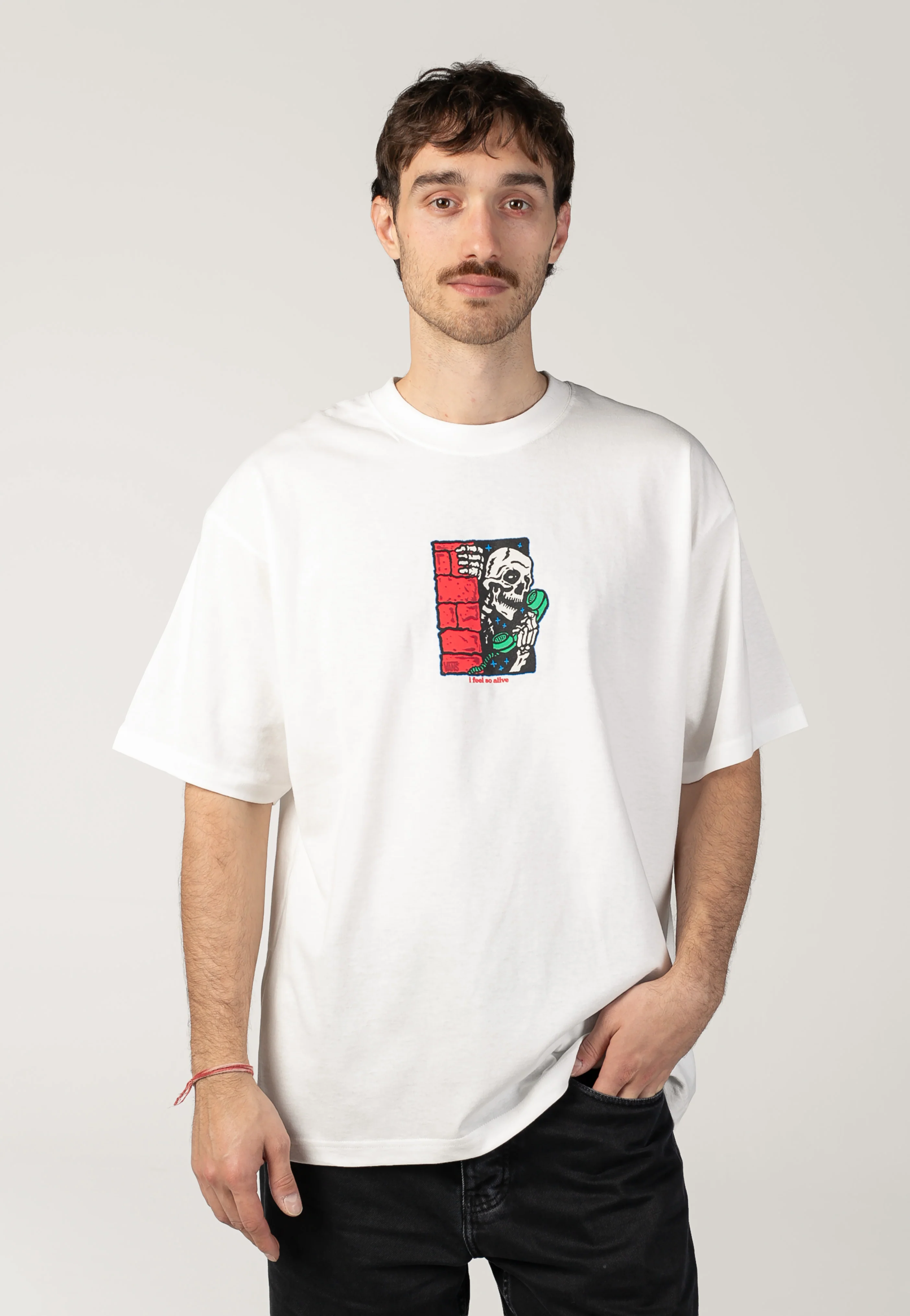 Feel So Alive White - T-Shirt - Image 7