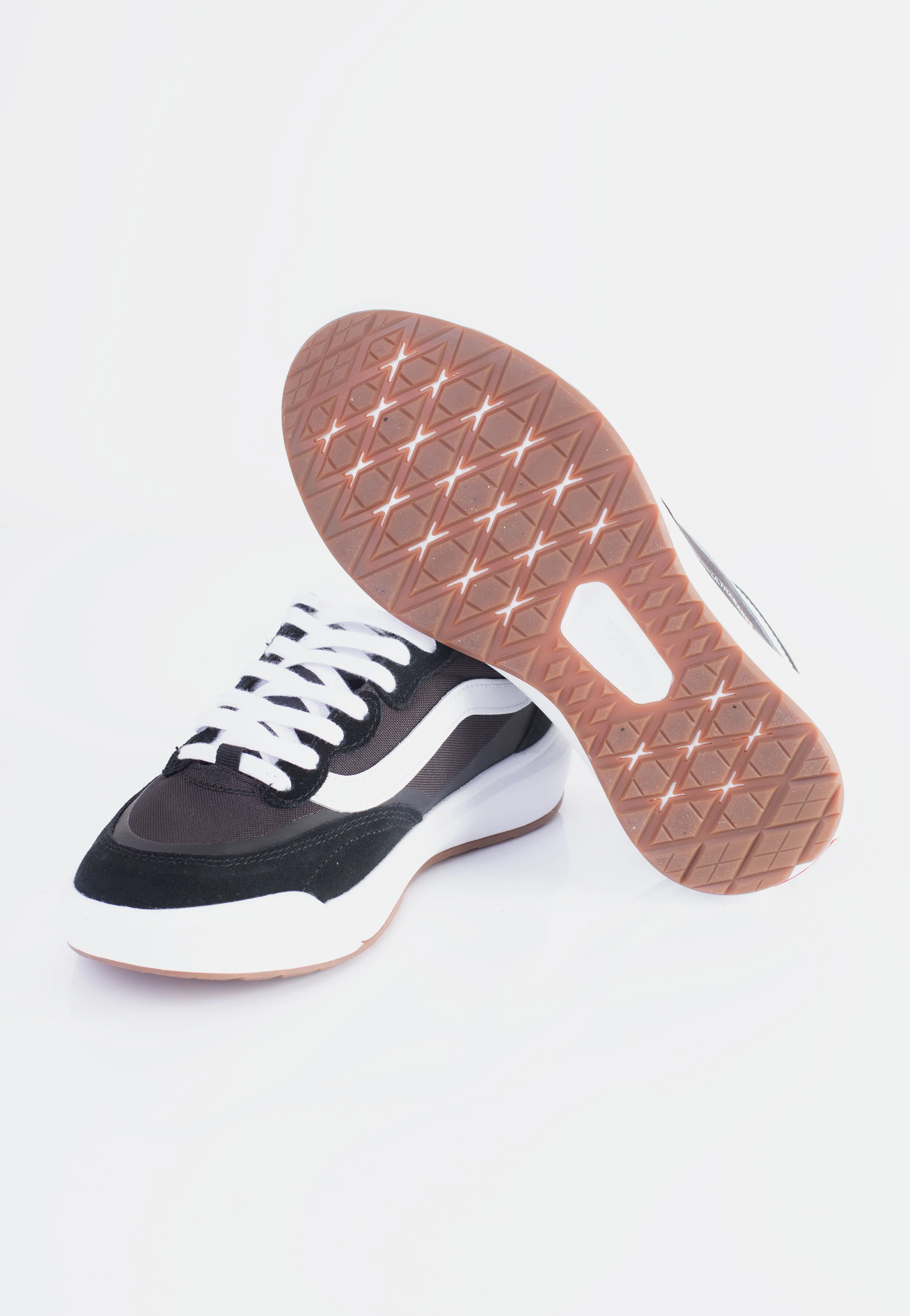 MTE Ultrarange 2.0 Se Black/White - Shoes - Image 3
