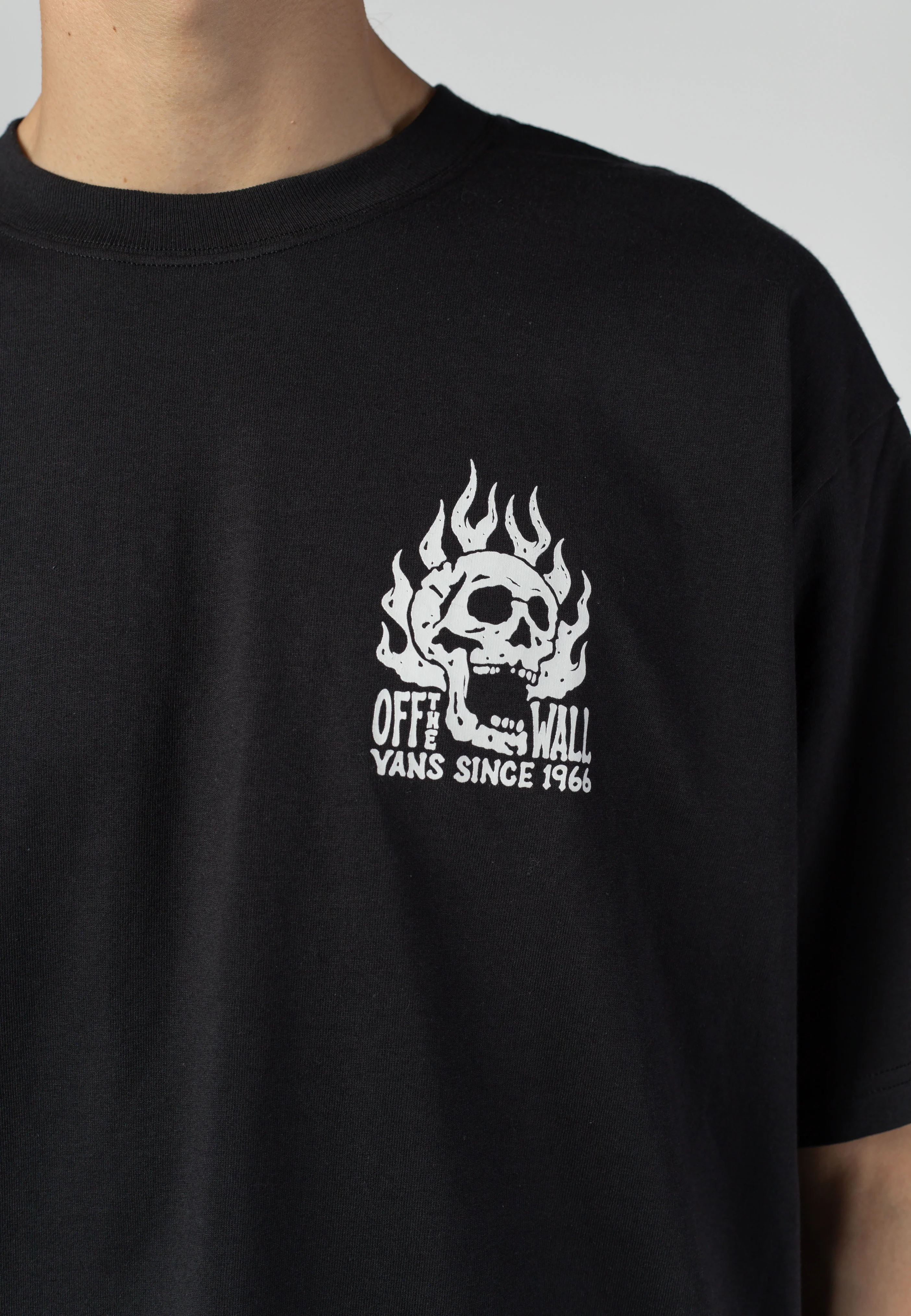 Off The Wall Fever Black - T-Shirt - Image 4
