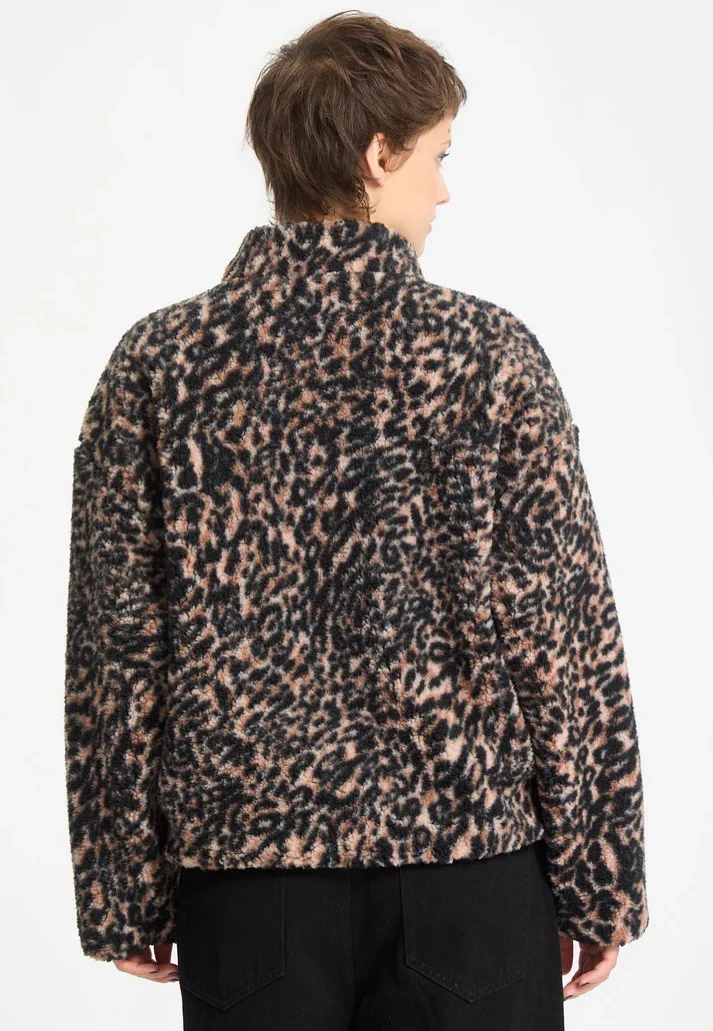 Wylding Out Sherpa Animal Print - Jacket - Image 3