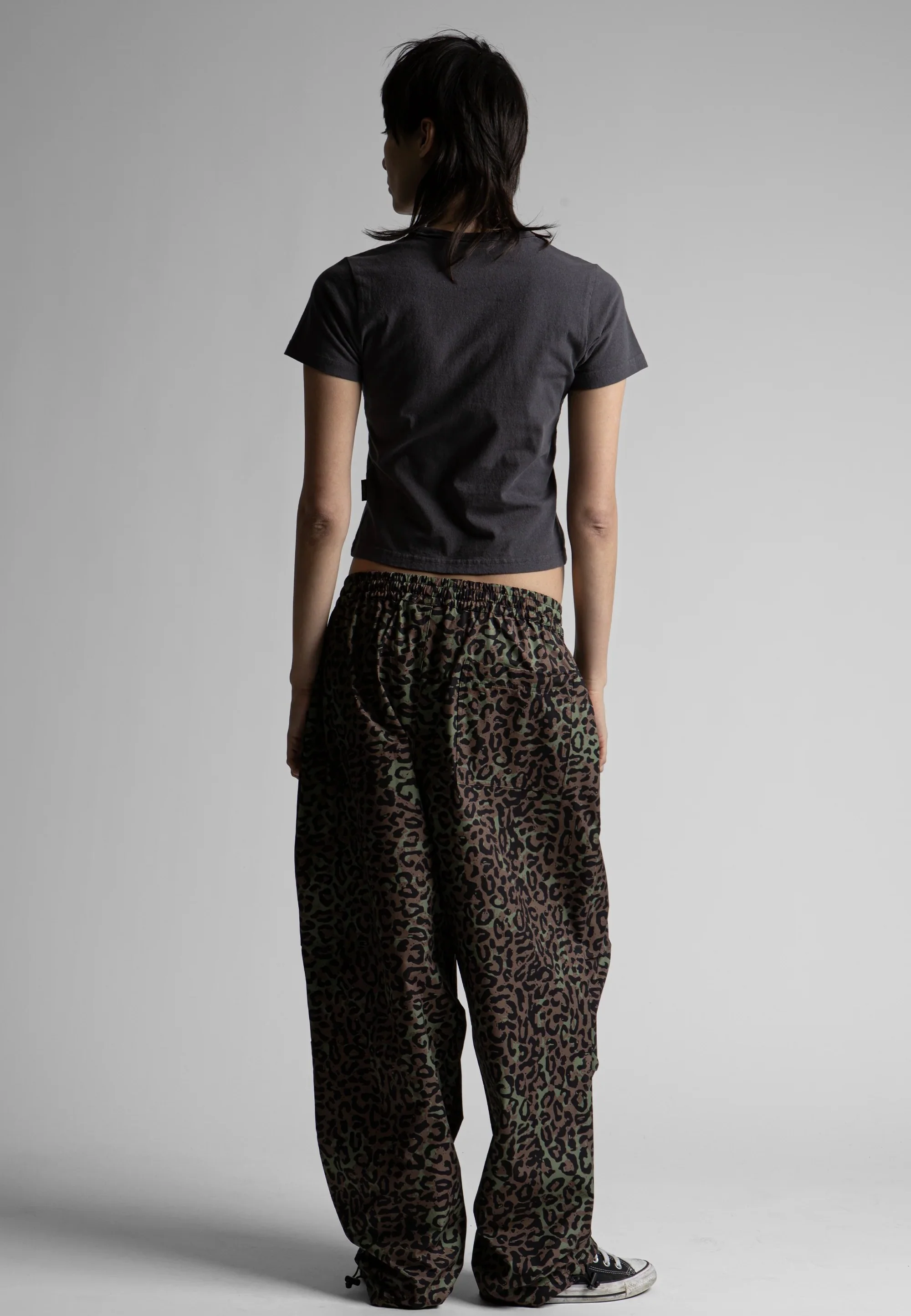 Cheetah Overpant Olive Khaki Camo - Pants - Image 2