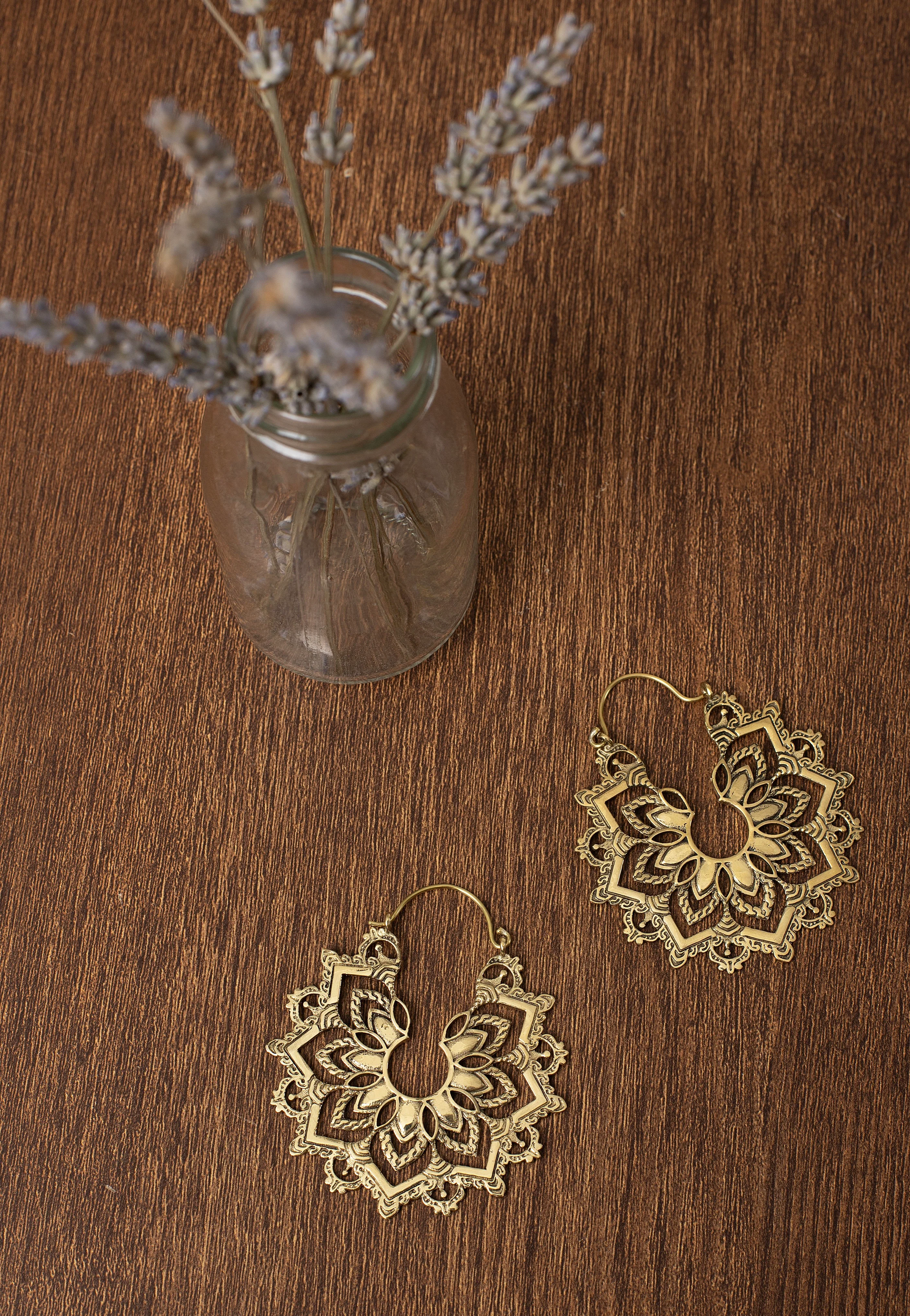 Golden Sunburst - Earrings - Image 6